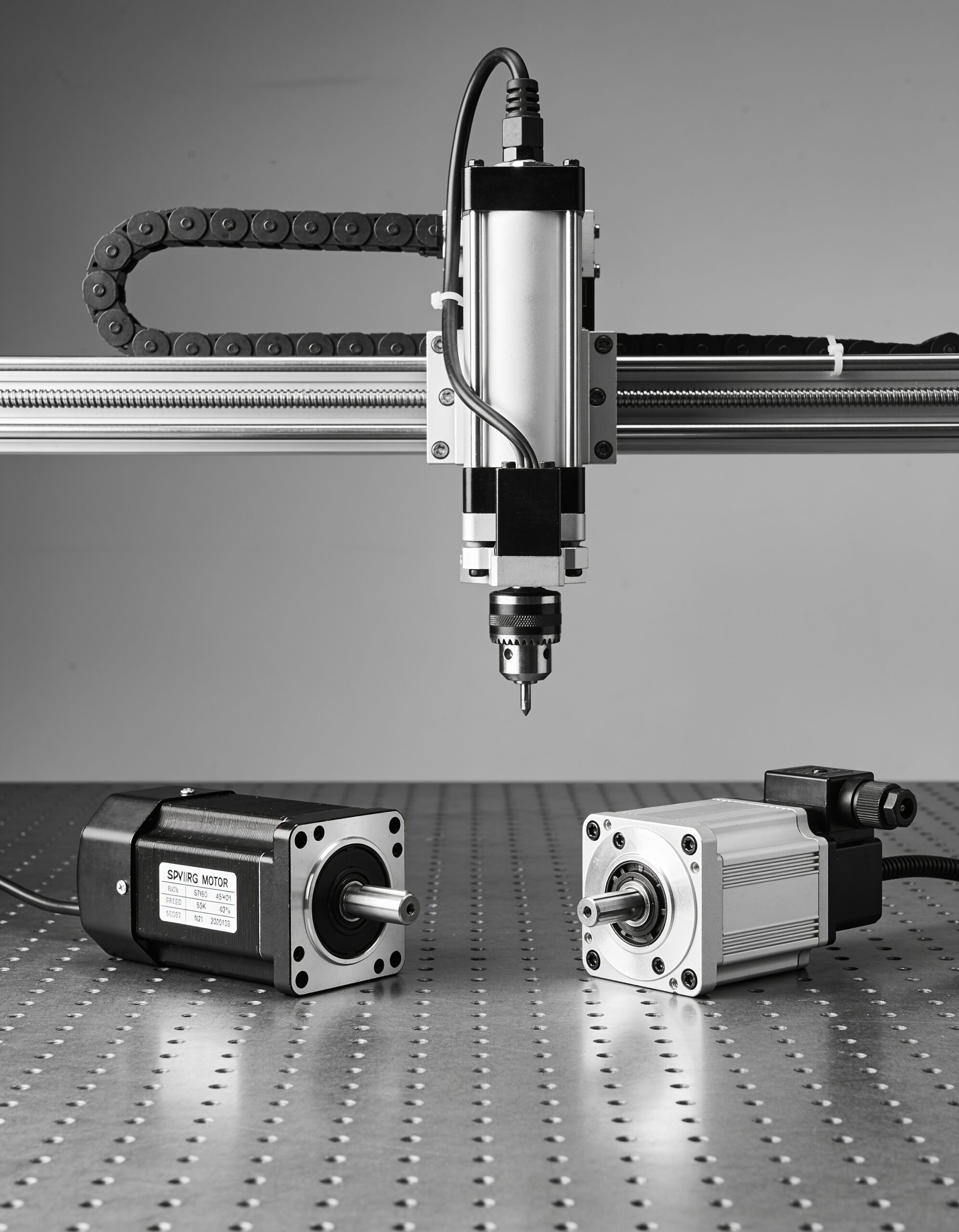 Servo vs Stepper: cuándo usar cada uno en tu proyecto CNC 4 nema 23